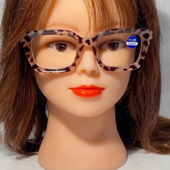 1185 Claudia 1.25 Light Tortoise Oversize Reading Glasses Square Concave NWT - Picture 1 of 9